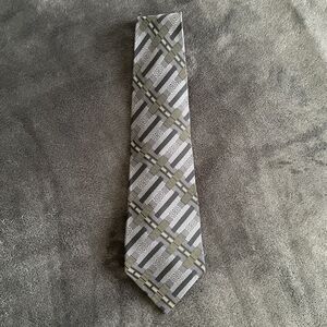 House of Stuart Men's Tie Handmade 100% Silk Handmade in Korea